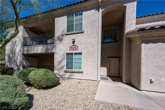 MLS: 2384060 Condo For Sale