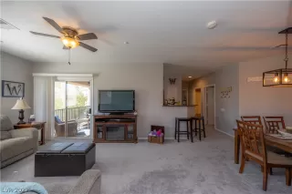 Photo #2: 2384060 Listing 