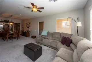 Photo #3: 2384060 Listing 