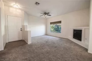 Photo #2: 2384061 Listing