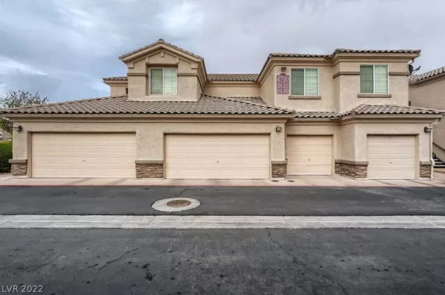 MLS: 2384133 Condo For Sale