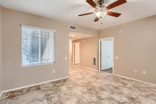 Photo #2: 2384133 Listing 