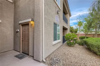 Photo #1: 2384134 Listing 