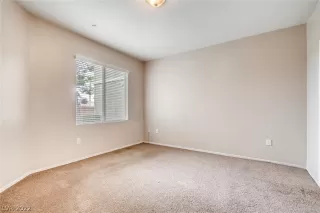 Photo #6: 2384134 Listing 