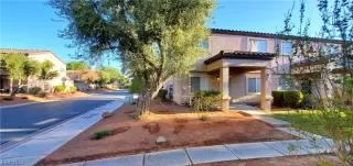 Photo #6: 2384181 Listing 