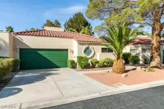 Photo #1: 2384186 Listing