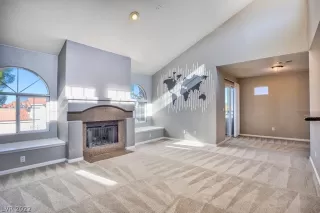 Photo #1: 2384357 Listing 