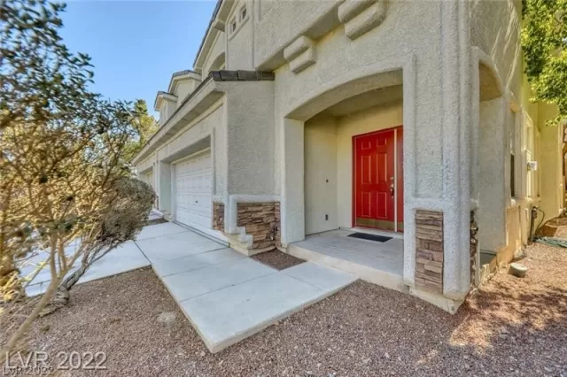 MLS: 2384365 Condo For Sale