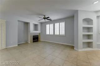 Photo #4: 2384365 Listing 