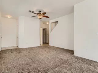 Photo #1: 2384412 Listing