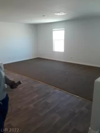 Photo #2: 2384426 Listing 