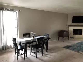 Photo #2: 2384492 Listing 