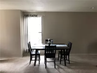 Photo #3: 2384492 Listing 