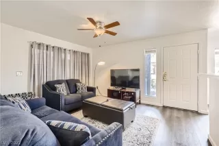 Photo #2: 2384516 Listing