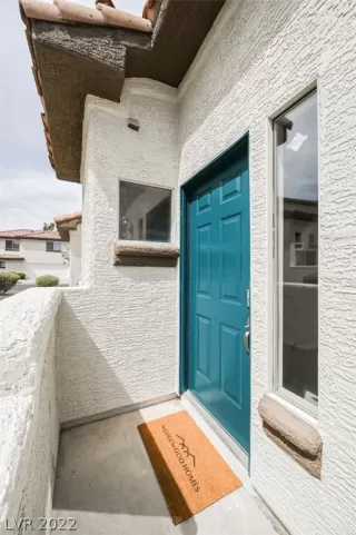 Photo #3: 2384520 Listing 