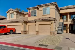 Photo #2: 2384557 Listing 