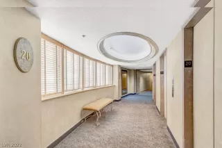 Photo #6: 2384613 Listing