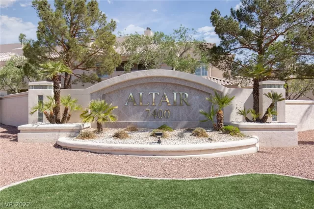 MLS: 2384627 Condo For Sale