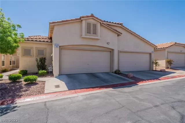 MLS: 2384699 Condo For Sale