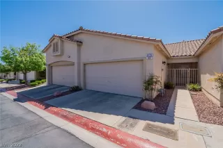 Photo #1: 2384699 Listing 