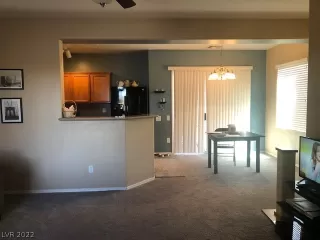 Photo #5: 2384770 Listing 