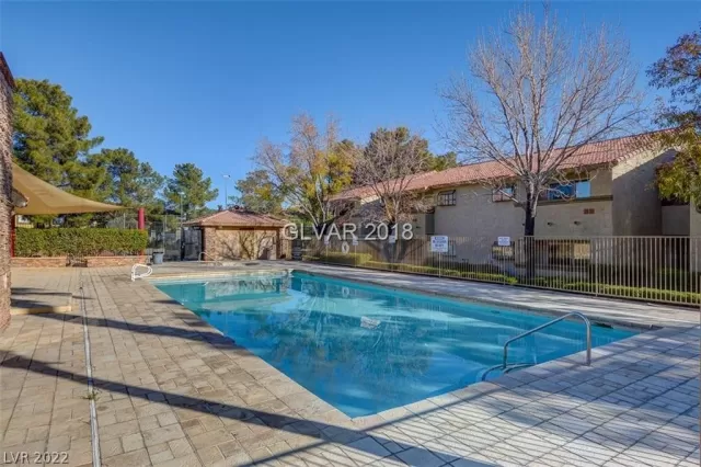 MLS: 2384790 Condo For Sale