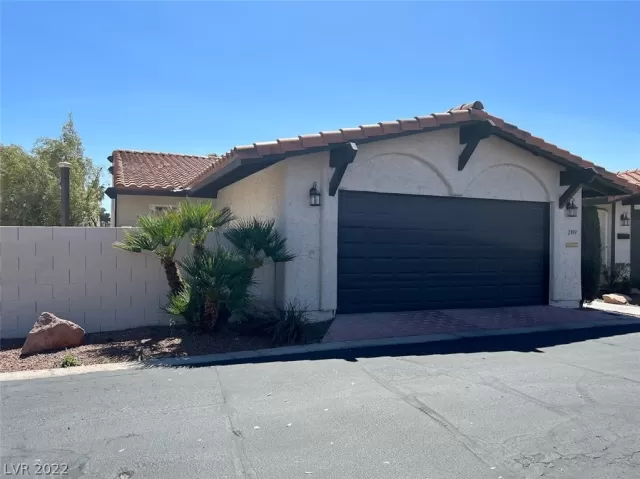 MLS: 2384857 Condo For Sale