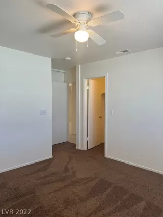 Photo #6: 2384862 Listing 