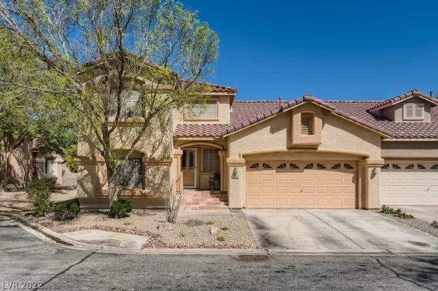 MLS: 2384877 Condo For Sale