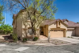 Photo #1: 2384877 Listing 