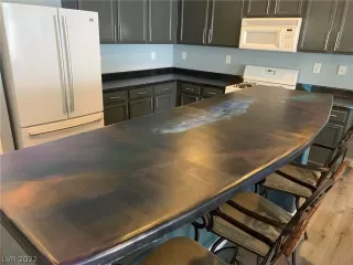 Photo #4: 2384957 Listing