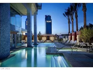 Photo #3: 2384992 Listing 