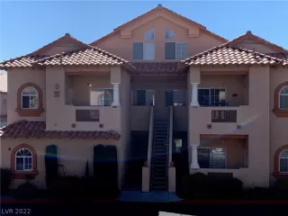 Photo #1: 2385019 Listing 