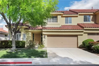 Photo #2: 2385023 Listing