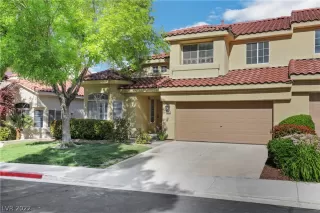 Photo #3: 2385023 Listing