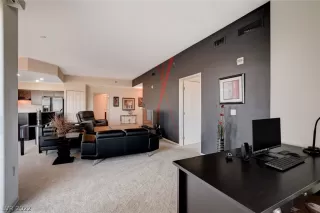 Photo #6: 2385072 Listing 