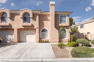 Photo #1: 2385093 Listing 