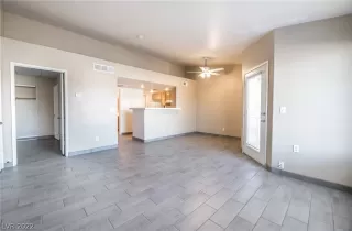 Photo #3: 2385163 Listing 