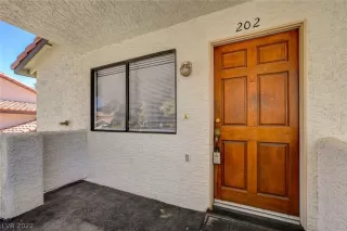 Photo #1: 2385175 Listing