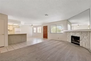 Photo #3: 2385175 Listing