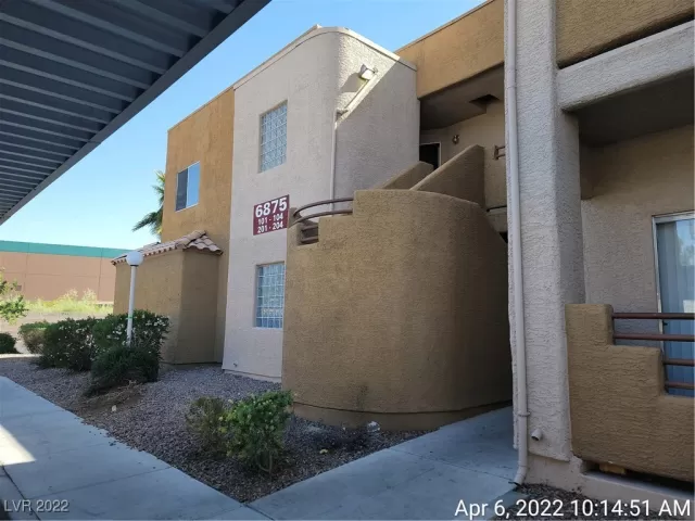 MLS: 2385252 Condo For Sale