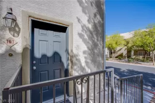Photo #3: 2385260 Listing 