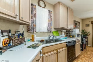 Photo #1: 2385264 Listing