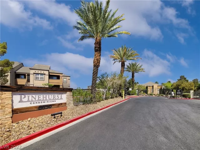 MLS: 2385276 Condo For Sale