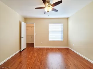 Photo #5: 2385276 Listing