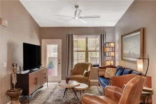 Photo #6: 2385314 Listing 