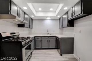 Photo #1: 2385371 Listing 