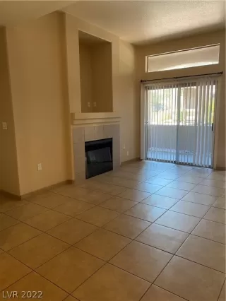 Photo #5: 2385388 Listing 