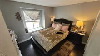 Photo #4: 2385403 Listing