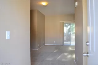 Photo #4: 2385432 Listing 